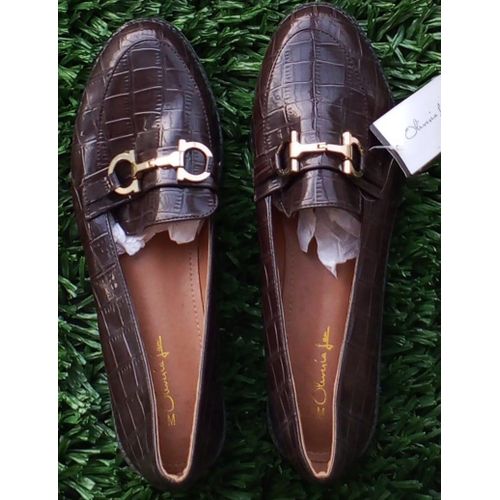 Chain Detail Low Heel Female Shoe - Coffee Brown