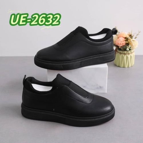 The Platform Men Slip-on Sneakers Black
