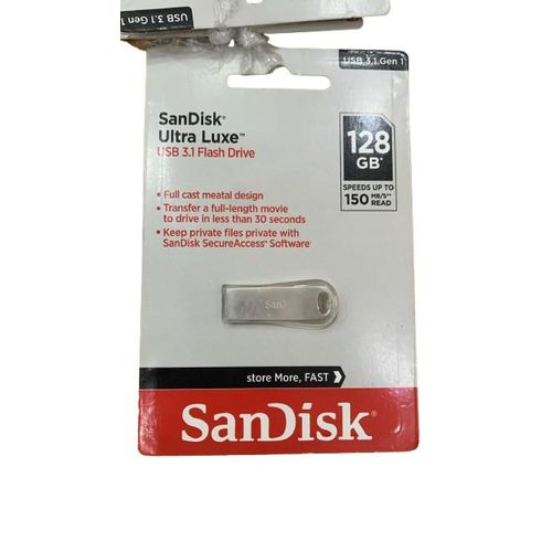 Ultra Luxe Flash Drive – High-Speed Storage Silver 128GB