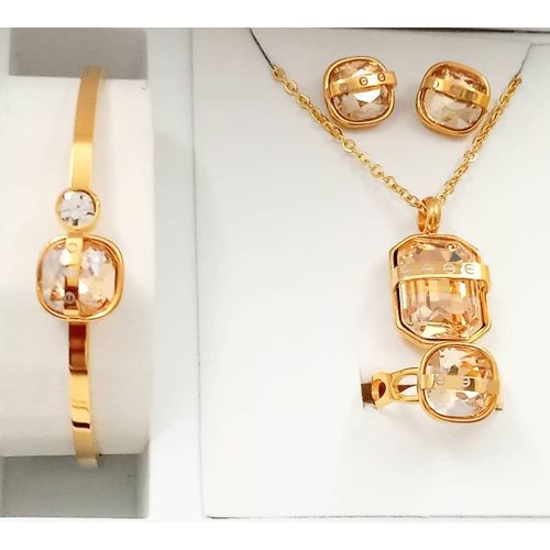 Zirconia Gold Classic Elegance Diamond Jewelry Necklace/Bracelet & Ear Ring Sets