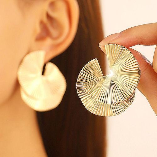 Irregular Earrings for Women Vintage Personality Alloy Texture Fan-shaped Earrings Exaggerated Ear Jewelry