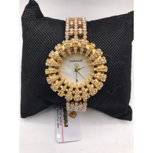 Exclusive Sophisticated Gold Iced Chain WristWatch