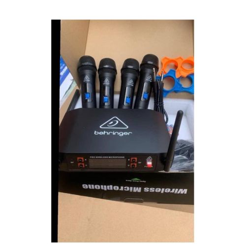 BEHRINGER 4in1 WIRELESS MICROPHONE