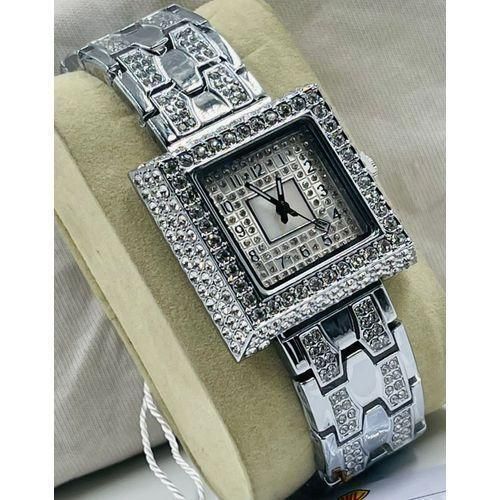 Super Stylish Quartz female wrist watch / Ladies silver Waterproof Watch - Black