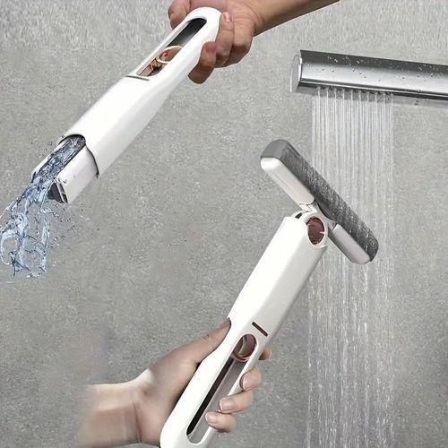 Self-squeezing mini mop