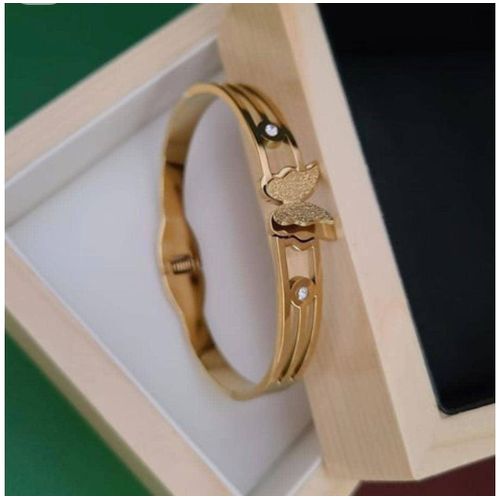 Classy Women Shining Gold Bracelet