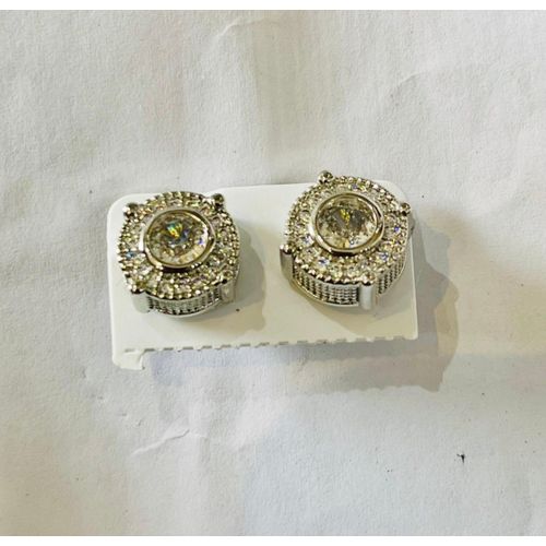 TRENDY UNISEX LUXURY STUD ICE EARRING