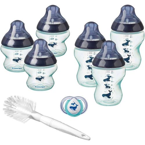 Decorated newborn starter feeding bottle set