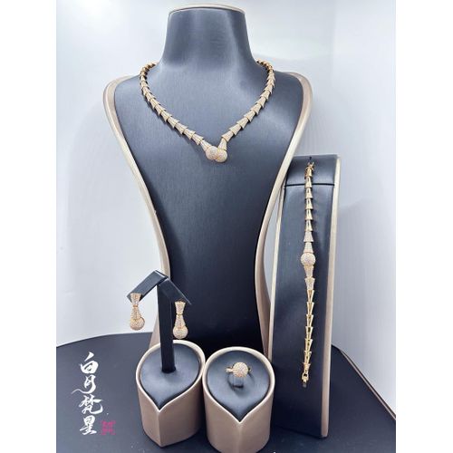 Shimmering Luxury Diva Necklace, Bracelet & Earring Duo