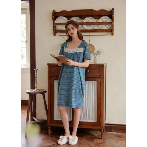 Women's large size spring and summer short-sleeved thin cotton nightgown home dress that does cool and comfortable women's skirt