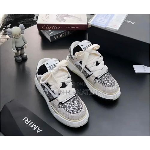 Unisex Rhinestone Crystal Luxury Low-Top Sneakers - White & Black Embellished Chunky Sneakers
