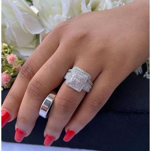 Sophisticated Non Rusting Silver Wedding/Engagement Rings with a free gift