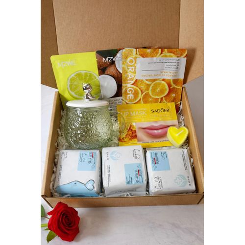 Clean girl Self care package box