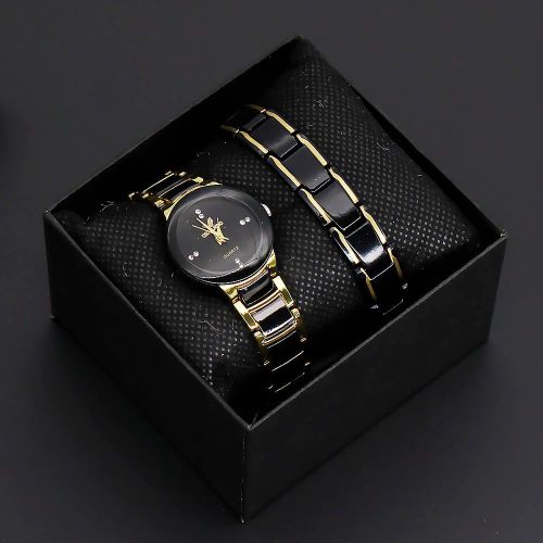 women's quartz wrist watch with bracelet- watch box
