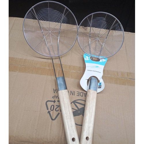 Stainless Steel Wire Skimmer with Wooden Handle