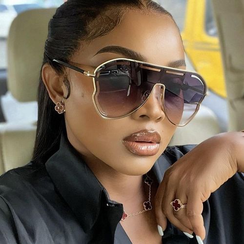 Trendy Butterfly LLarge Frame Sunglasses Eyewear for Women with UV Protection