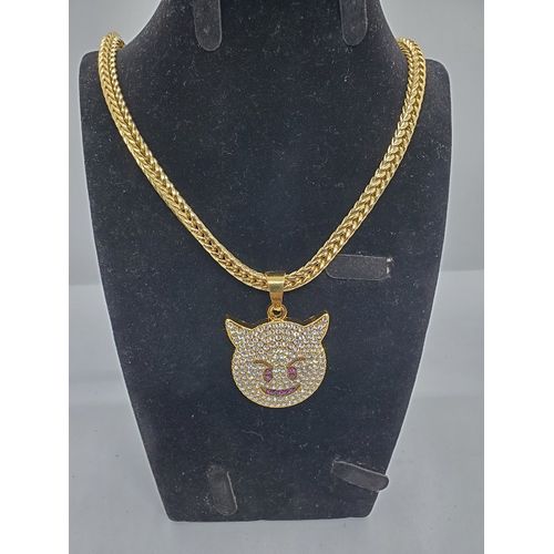 Link Cuban Chain With Iced Stoned Non-Fade Gold Pendant