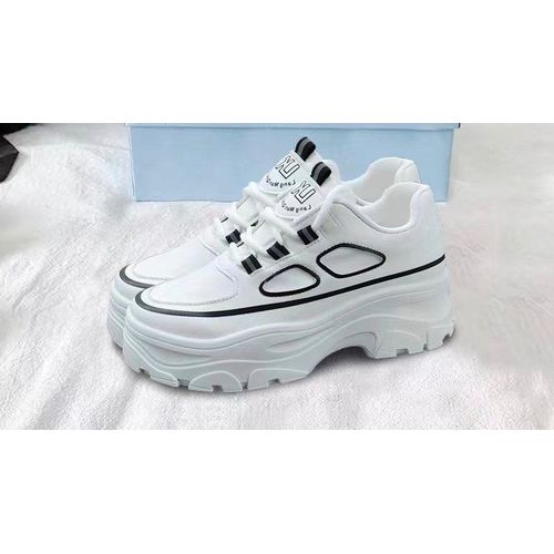 Classic Unique Sneaker White,Black For all