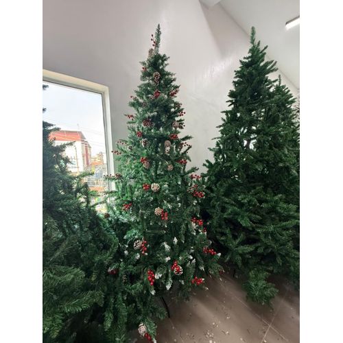 Slightly frosted decor 8ft