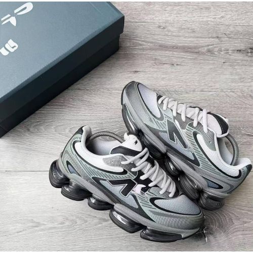 Onyx pod new sneakers