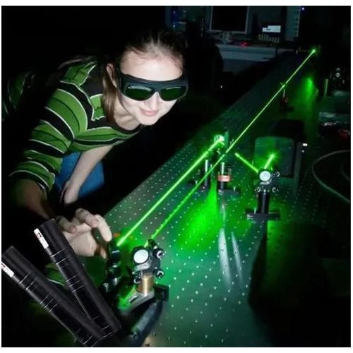 Green Single-point Laser Light