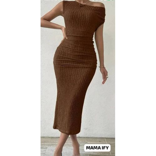 Beautiful bodycon gown For Ladies