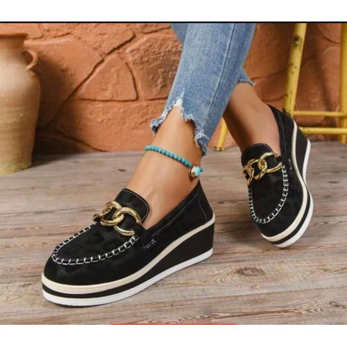 Ladies Beautiful Wedge Shoe