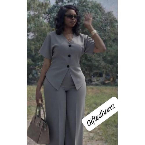 Sweet Elegant Beautiful 2pcs Top & Ttouser