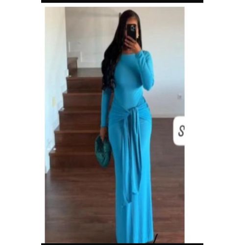 Luxury elegant blue bodycon gown for beautiful ladies
