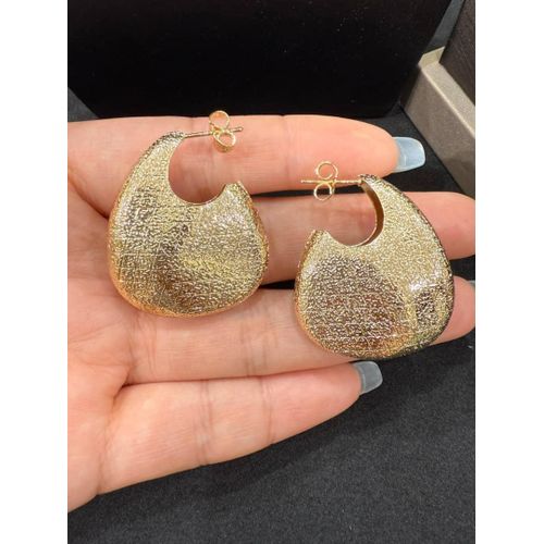 1 Pc Ladies Elegant Non Tarnish Earrings