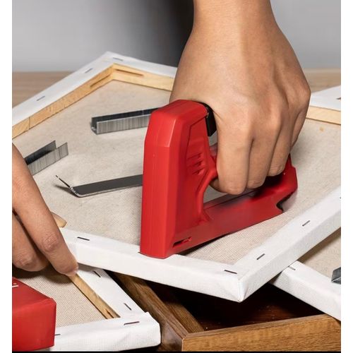 1pcs hand stapler, with stapler and staple kit, suitable for 4-8mm(0.157-0.315 inch) staple, used for DIY furniture, indoor carpentry, books, stapler and 8 mm(0.315 inch) staple.