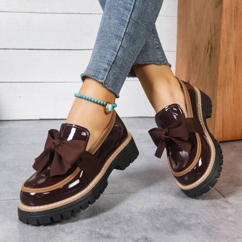 New storm trekker sneakers