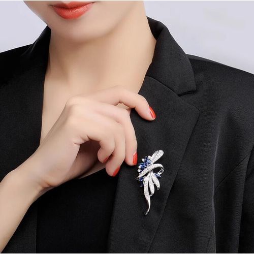 Unisex Classic Rhinestone Brooch Pin For Wears & Suit