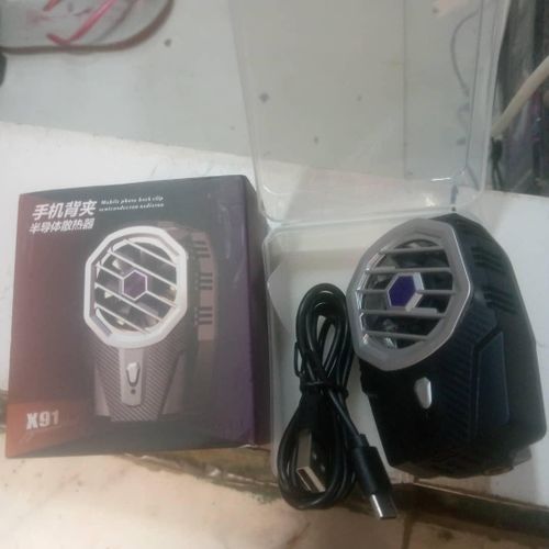 X91 Mobile Phone Cooler Rechargeable 3 Speed Gaming Radiator