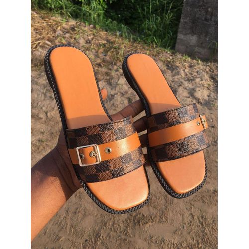 fashions female slippers