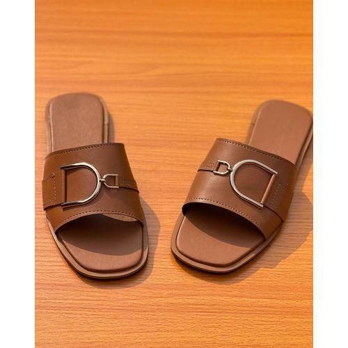 Ladies Elegant Outdoor Brown Slippers
