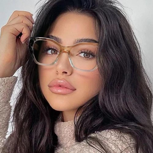 Zaria Cat-Eye Anti-Blue Light Glasses – Trendy Eyeglasses for Digital Screen Protection (Includes Pouch & Cleaner)