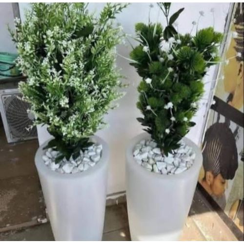 Planter And Artificial Plant