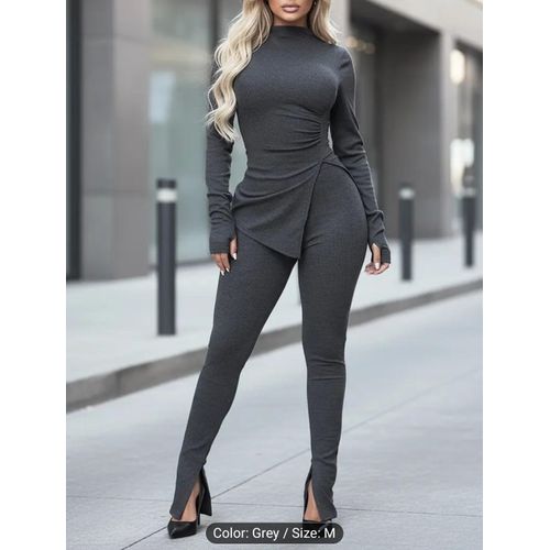 Trendy 2 Pieces clothing for ladies.