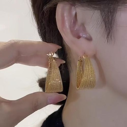 French Minimalist Metal Geometric Hoop Earrings - Light Luxury High-End Gold Circle Earrings, Fashionable & Versatile Daily Jewelry for Women