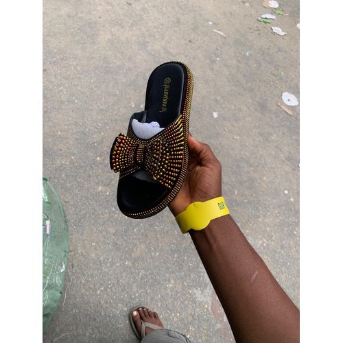 Beautiful Gorgeous-Ladies Green Low flat shoe color Classic