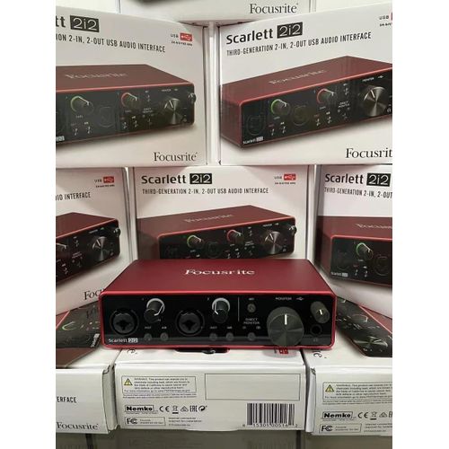Scarlet 2i2 (Focusrite) Sound card