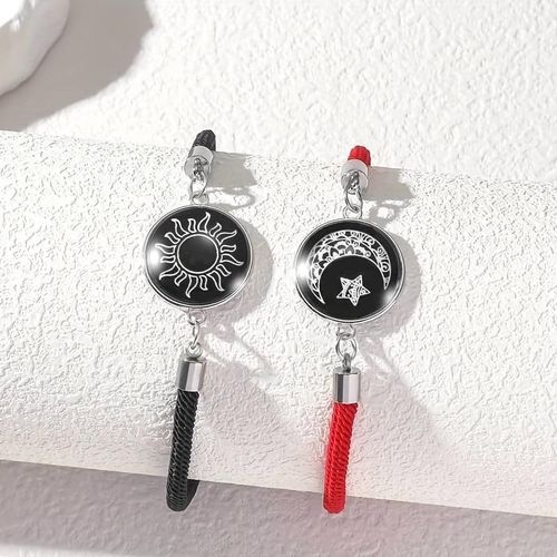 2 Pieces Stylish Couple Bracelets Featuring The Sun, Moon, And Stars - Black/Red
