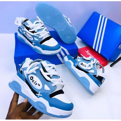 Classic Unique Sneaker lite blue