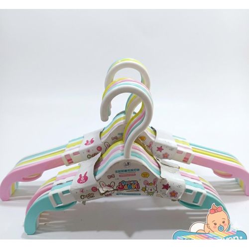 Quality baby plastic clothes hanger