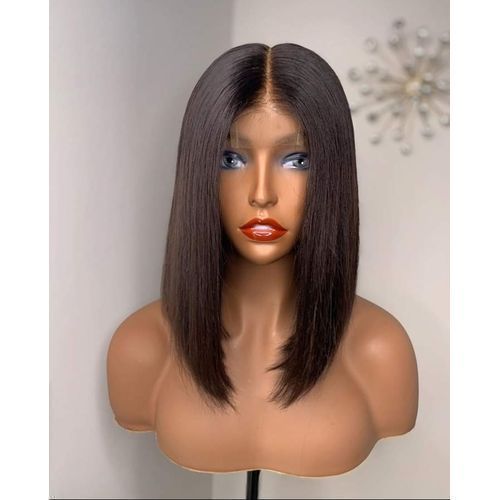 Blunt Straight Middle Closure Hair Wig