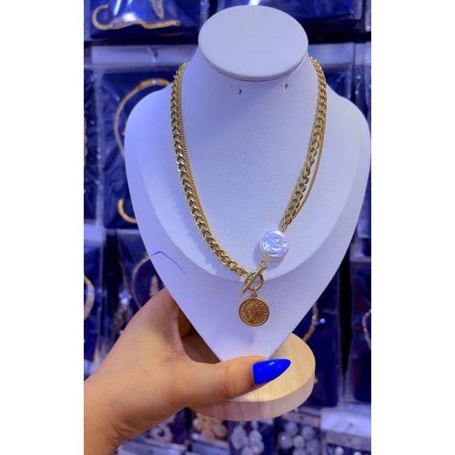 Elegant Fashionable Designed Classic Gold & Charming Necklace For Sexy Ladies