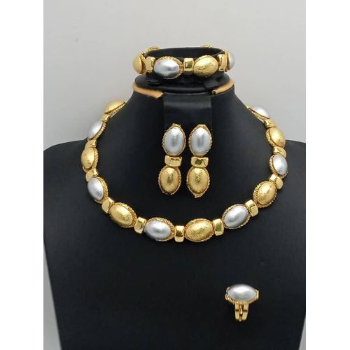 Dubai Silver Sparkling Zirconia 4-Piece Jewelry Set