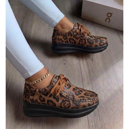 Women’s Leopard Print Platform Loafers – Lace-Up Casual Walking Comfort Shoes