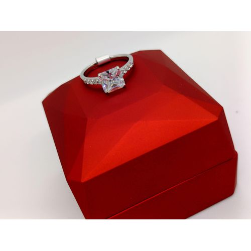 US Sterling Silver Ladies Proposal Ring B1 - Size 9